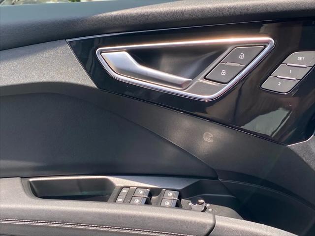 2023 Audi e-tron Premium Plus 40 RWD