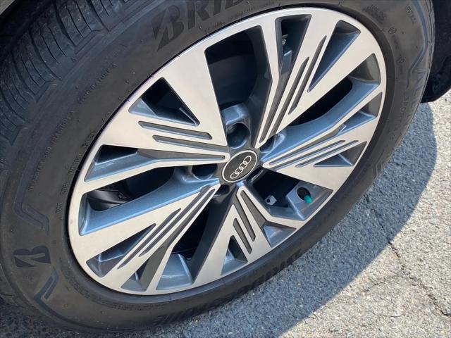2023 Audi e-tron Premium Plus 40 RWD