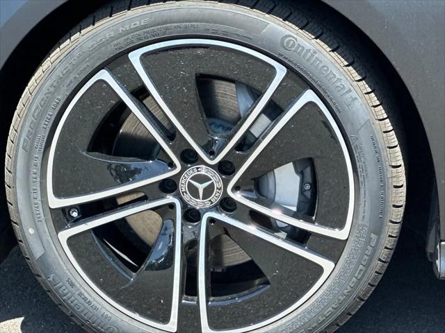 2026 Mercedes-Benz E-CLASS E 300 CLE 300