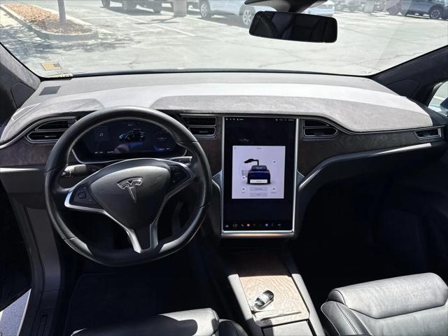 2017 Tesla Model X 90D
