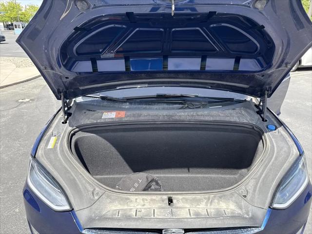 2017 Tesla Model X 90D