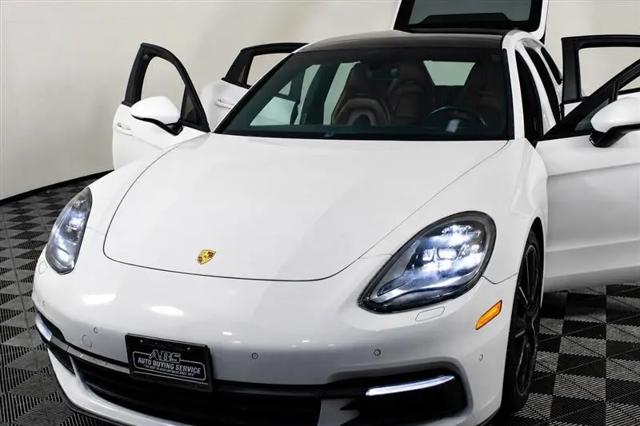 2018 Porsche Panamera Panamera