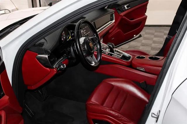 2018 Porsche Panamera Panamera