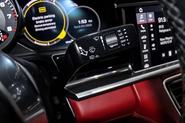 2018 Porsche Panamera Panamera