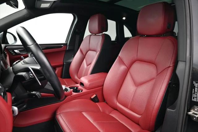 2023 Porsche Macan Macan