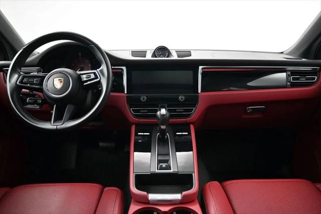 2023 Porsche Macan Macan