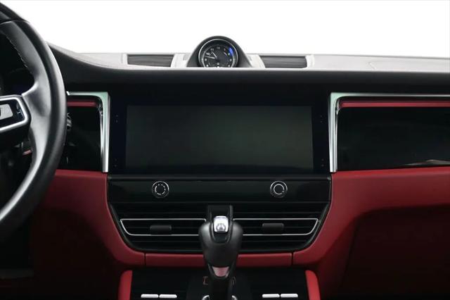 2023 Porsche Macan Macan
