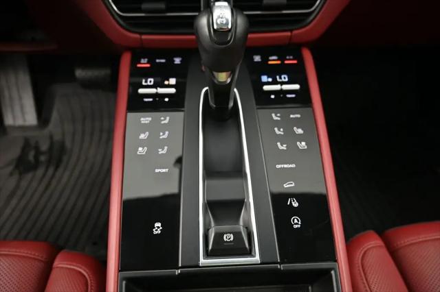 2023 Porsche Macan Macan