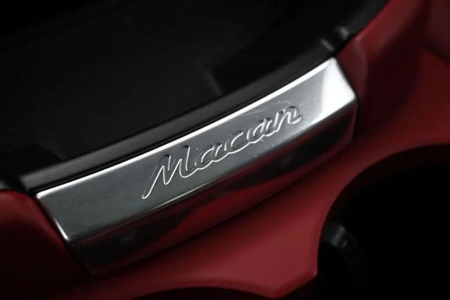 2023 Porsche Macan Macan