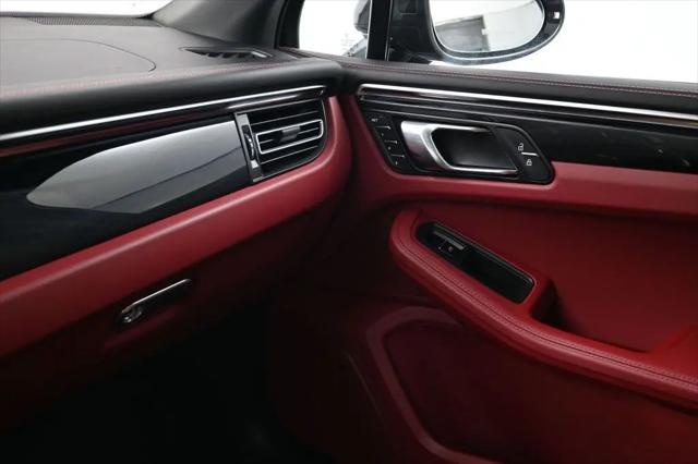 2023 Porsche Macan Macan