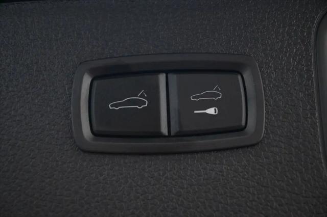 2023 Porsche Macan Macan