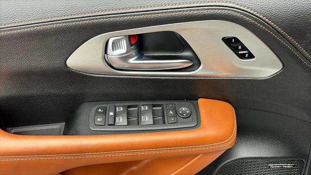 2025 Chrysler Pacifica Pinnacle AWD