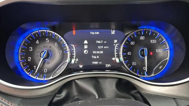 2025 Chrysler Pacifica Pinnacle AWD