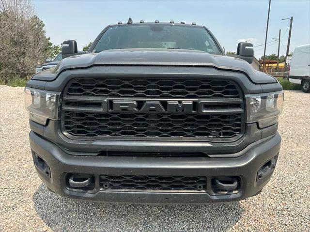 2024 Ram 3500 Tradesman Crew Cab 4x4 8 Box