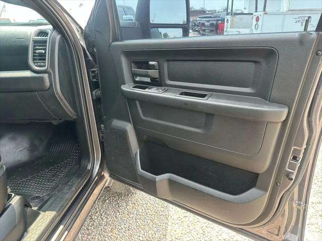2024 Ram 3500 Tradesman Crew Cab 4x4 8 Box