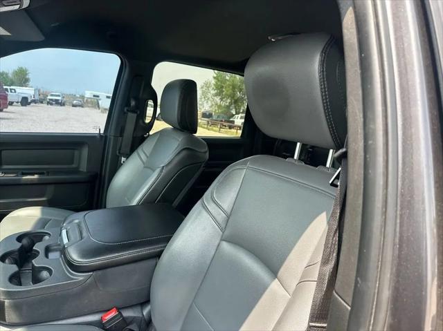 2024 Ram 3500 Tradesman Crew Cab 4x4 8 Box