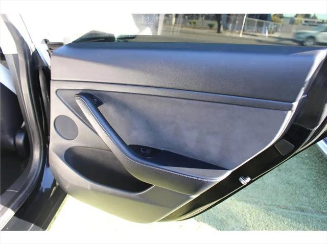 2022 Tesla Model 3 Long Range Dual Motor All-Wheel Drive
