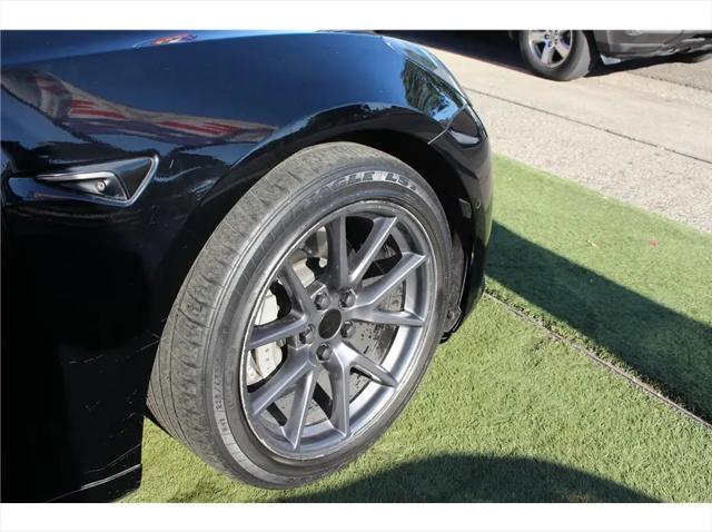 2022 Tesla Model 3 Long Range Dual Motor All-Wheel Drive