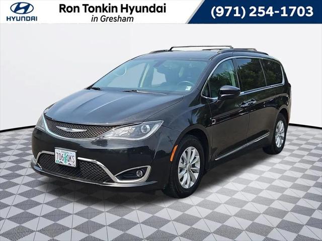 2017 Chrysler Pacifica Touring-L for sale in Gresham, OR