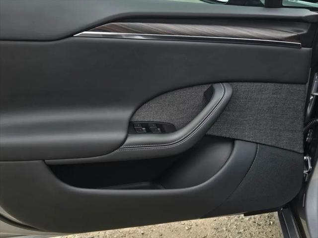 2025 Tesla Model S Rear-Wheel Drive
