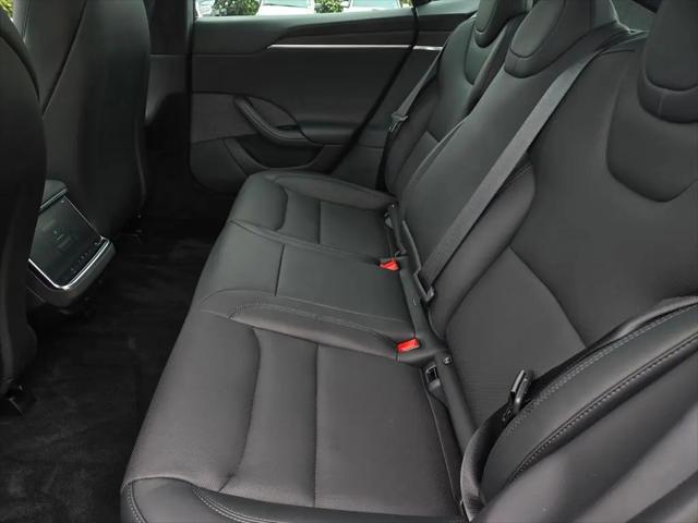 2025 Tesla Model S Rear-Wheel Drive