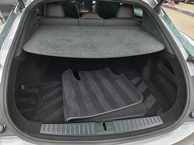 2025 Tesla Model S Rear-Wheel Drive