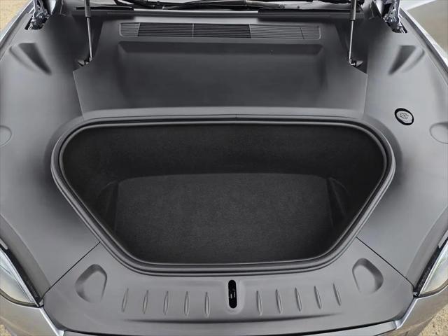 2025 Tesla Model S Rear-Wheel Drive
