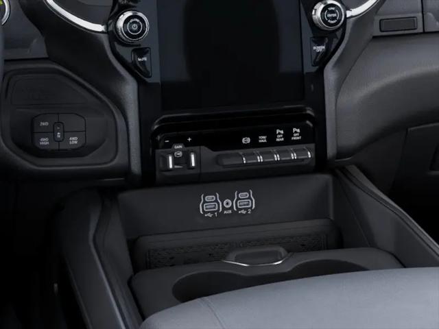 2026 Ram 2500 Big Horn Crew Cab 4x4 64 Box