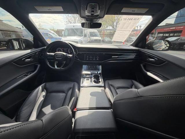 2021 Audi Q8 Premium Plus 55 TFSI quattro Tiptronic