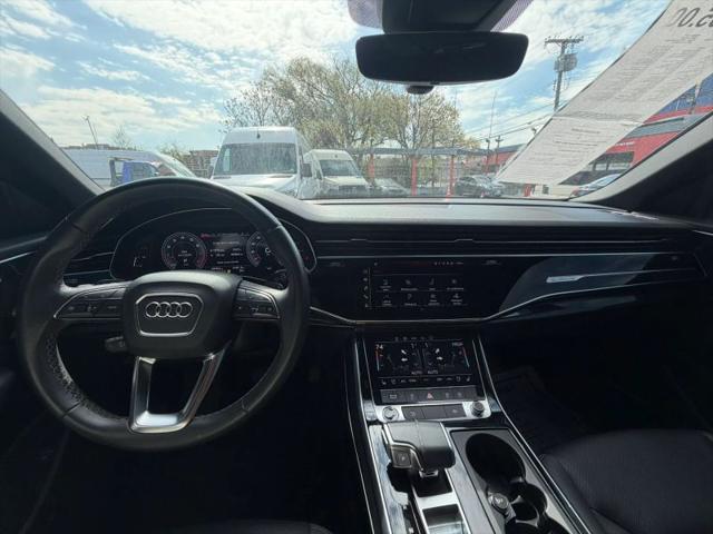 2021 Audi Q8 Premium Plus 55 TFSI quattro Tiptronic