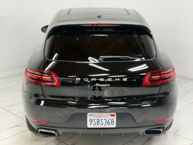 2018 Porsche Macan Base