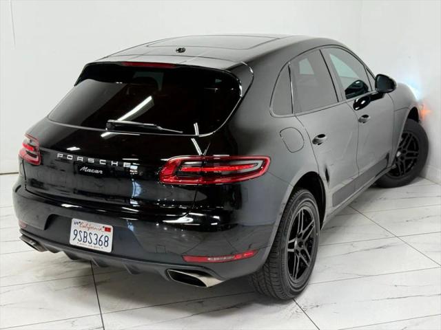 2018 Porsche Macan Base
