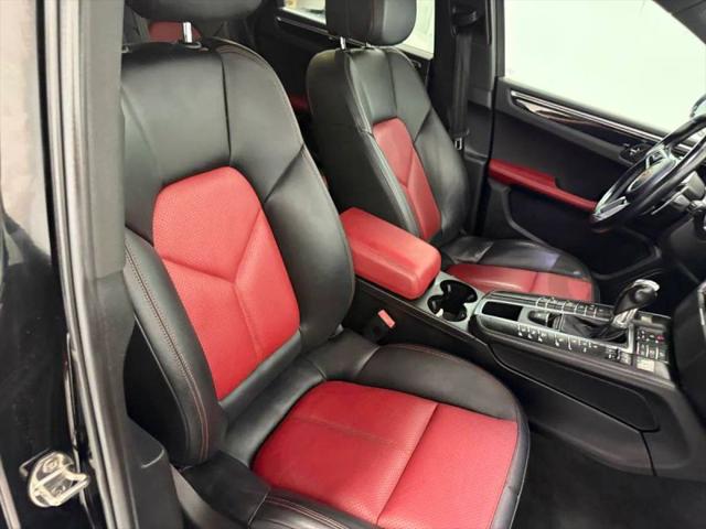2018 Porsche Macan Base