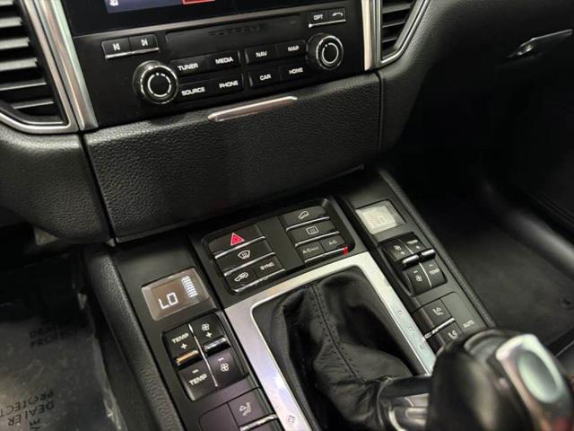 2018 Porsche Macan Base