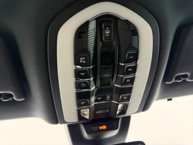 2018 Porsche Macan Base