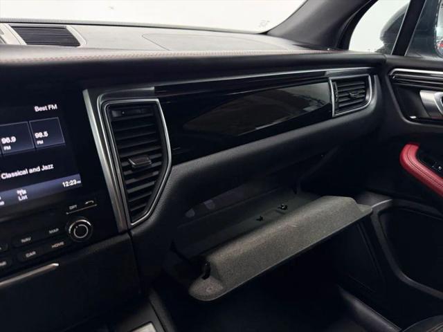 2018 Porsche Macan Base