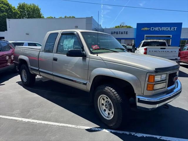 2000 GMC Sierra 2500 Classic SL for sale in Attica, NY