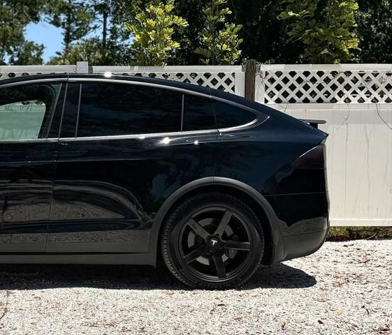 2021 Tesla Model X Long Range Plus Dual Motor All-Wheel Drive