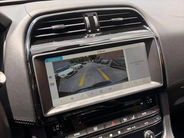 2019 Jaguar F-PACE 30t Prestige