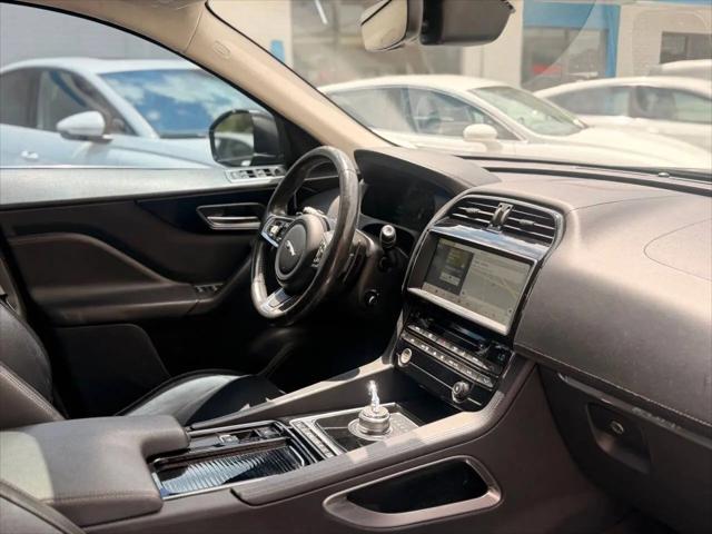 2019 Jaguar F-PACE 30t Prestige