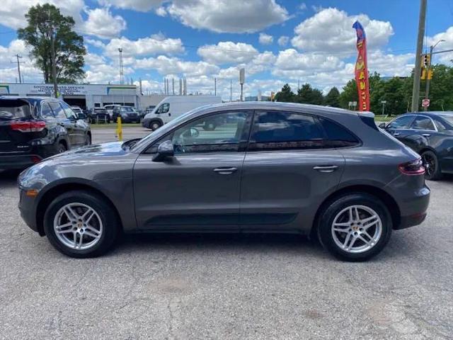2018 Porsche Macan Base