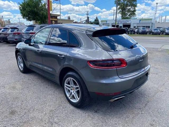 2018 Porsche Macan Base