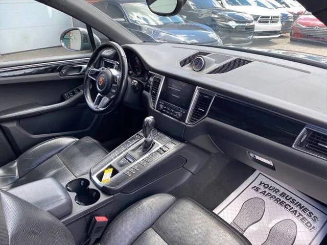 2018 Porsche Macan Base