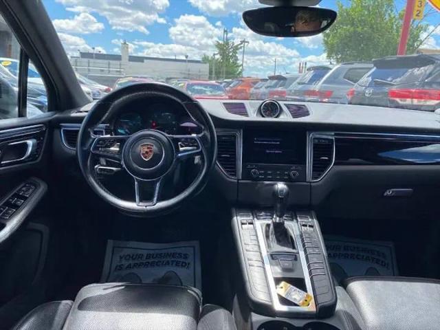 2018 Porsche Macan Base