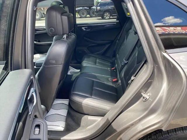 2018 Porsche Macan Base