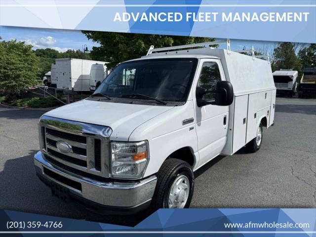 2014 Ford E-350 Cutaway Base for sale in Branchville, NJ