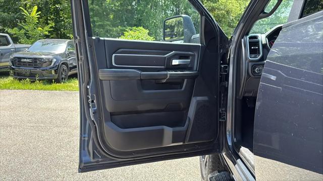 2025 Ram 2500 Big Horn Crew Cab 4x4 64 Box