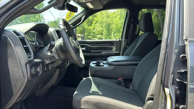 2025 Ram 2500 Big Horn Crew Cab 4x4 64 Box