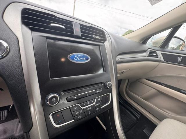 2018 Ford Fusion SE
