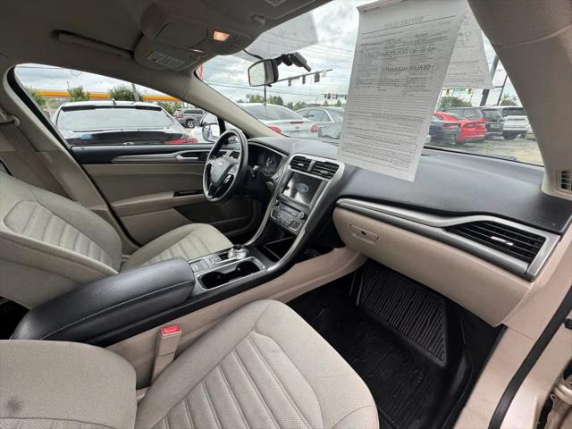 2018 Ford Fusion SE